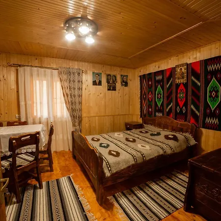 Budz яворів * Palyanytsya